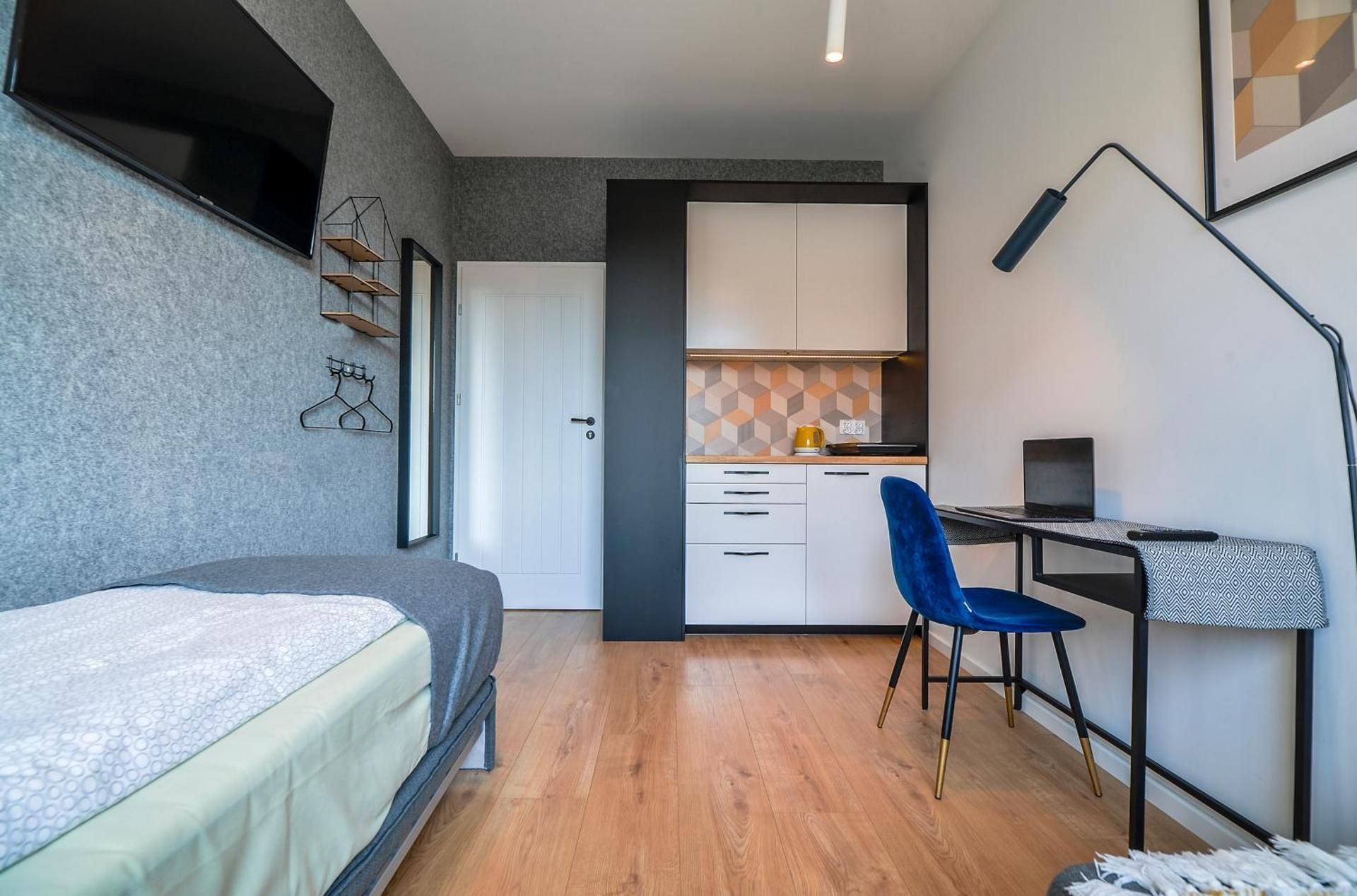 Superior Twin Room with City View