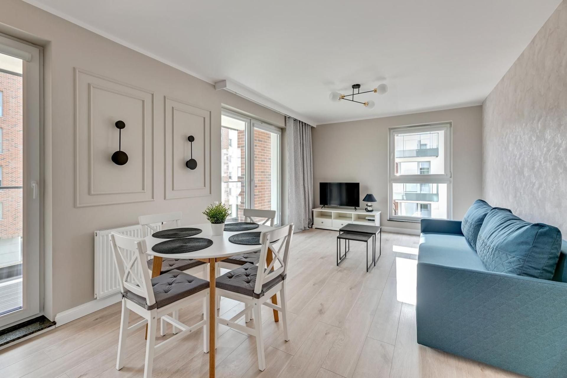 Apartment with Balcony