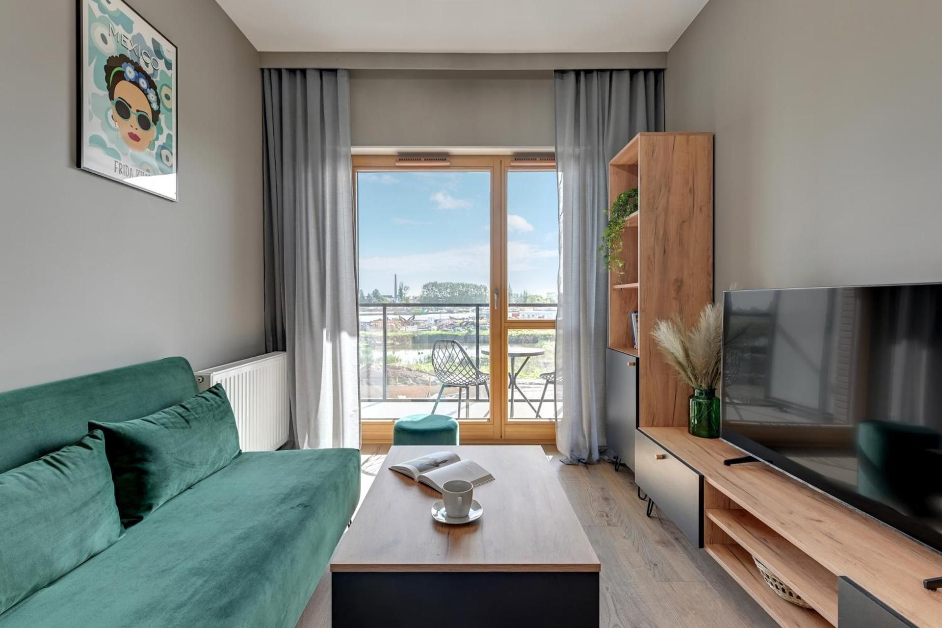 Apartment with Balcony