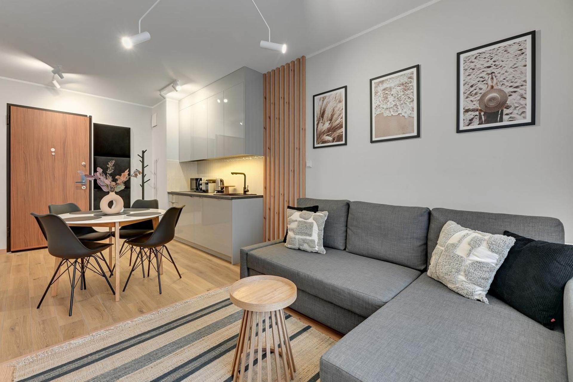 One-Bedroom Deluxe Apartment