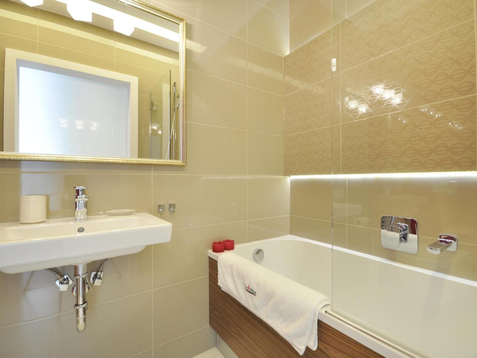 Executive Two-Bedroom Apartment with River View