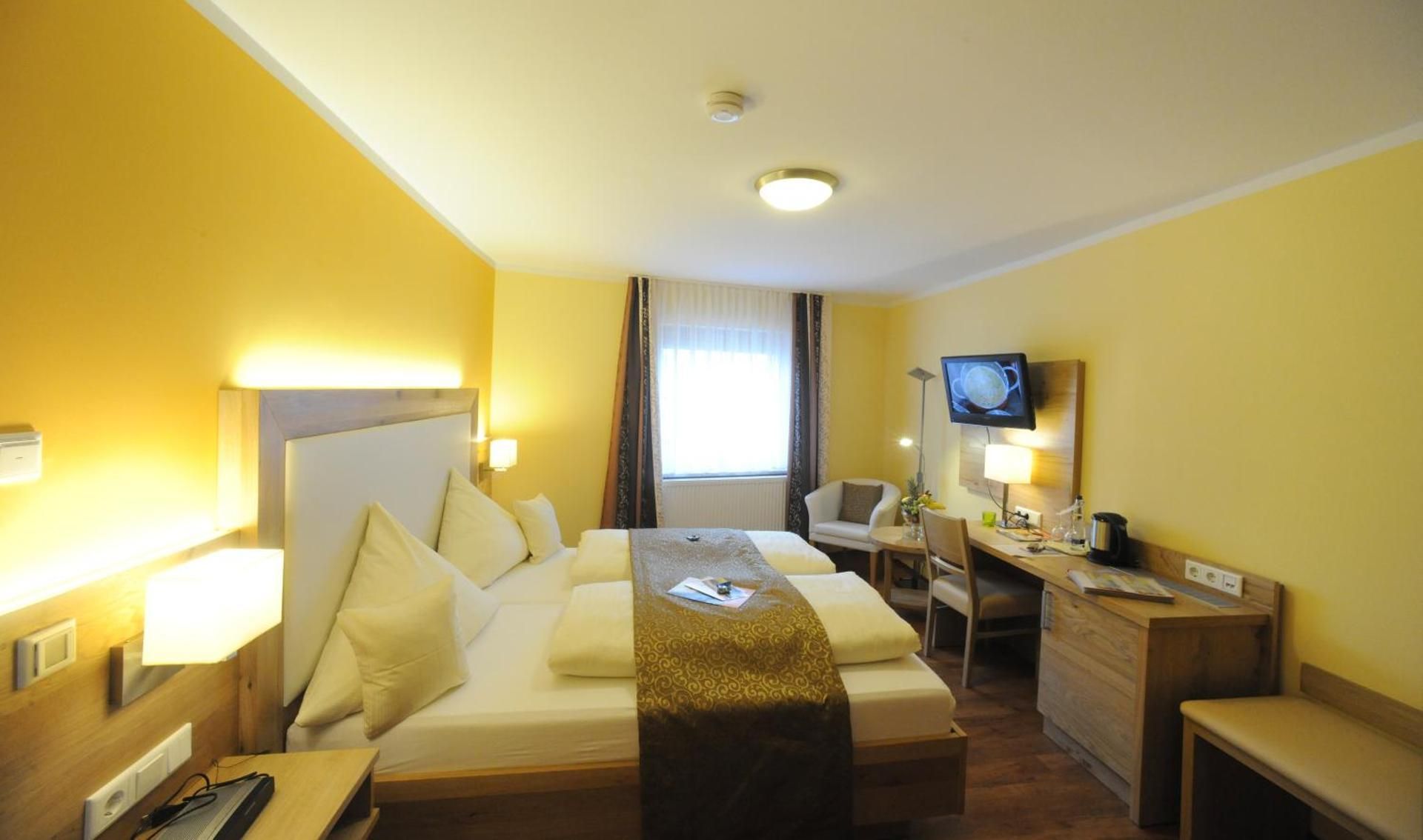 Deluxe Double Room with Balcony