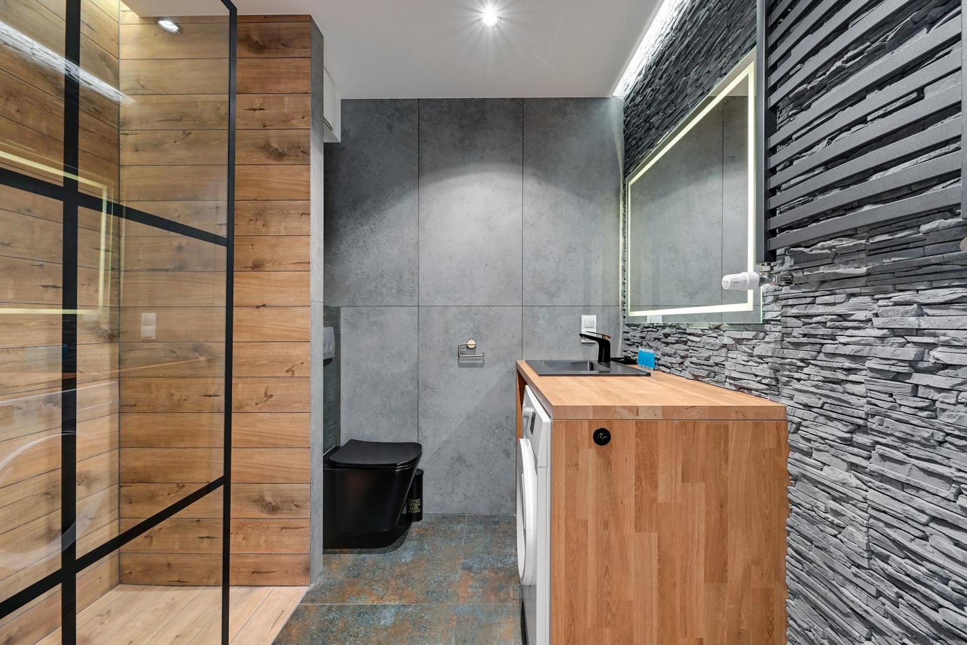 One-Bedroom Deluxe Apartment - Superior Studio - Sienna Grobla 6D Street