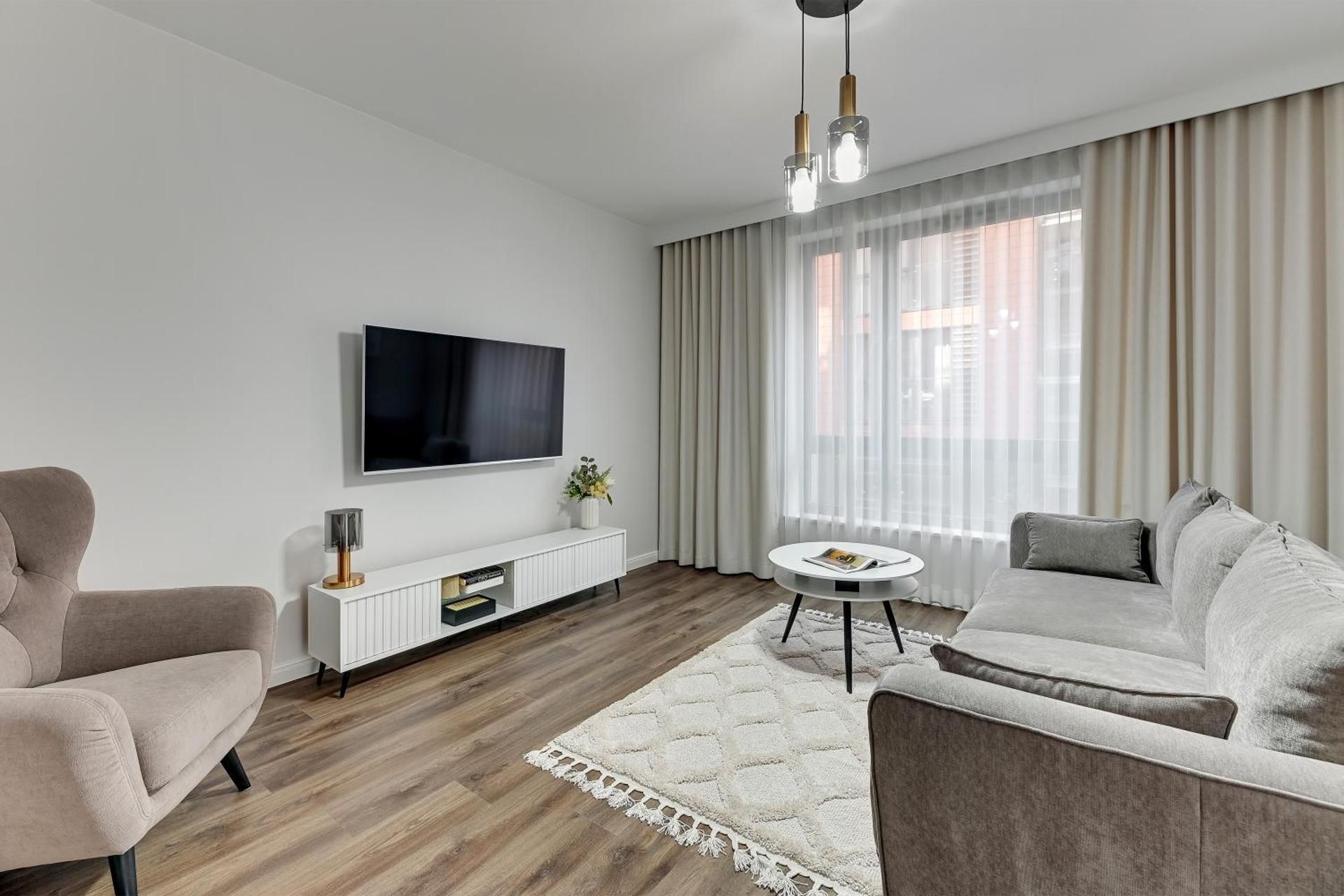 Deluxe Apartment