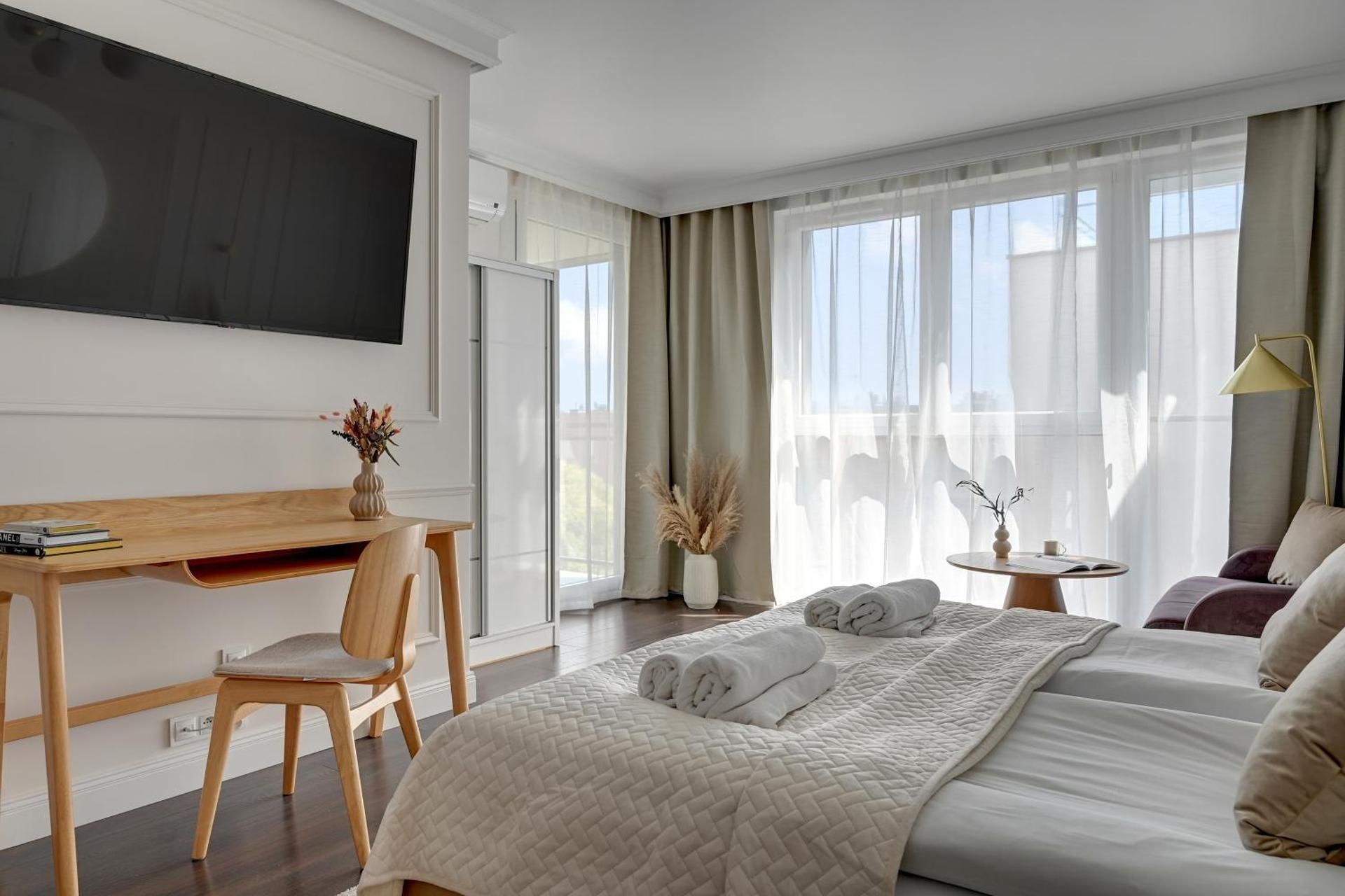 Studio Apartment