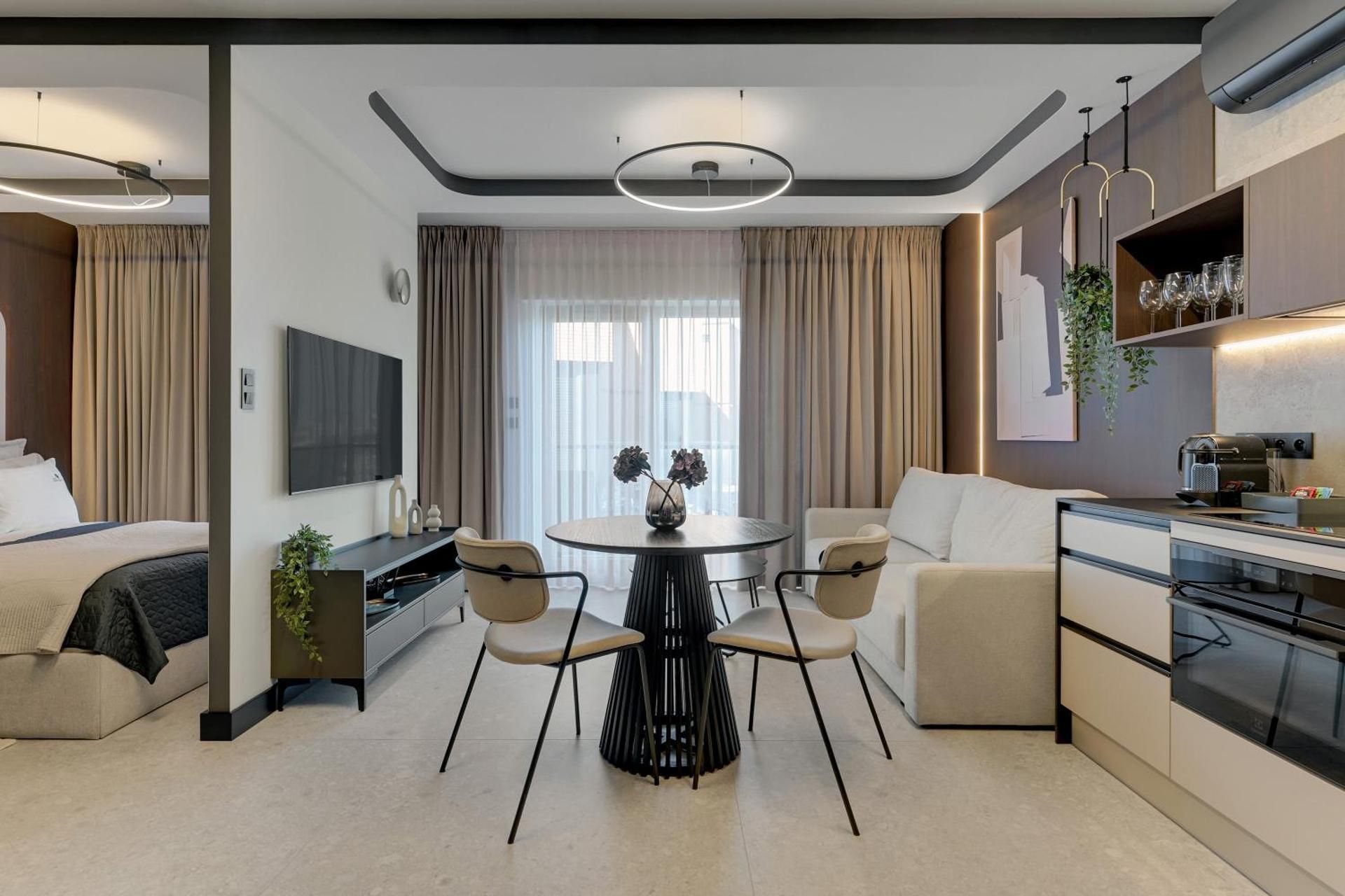 Studio Apartment with Balcony