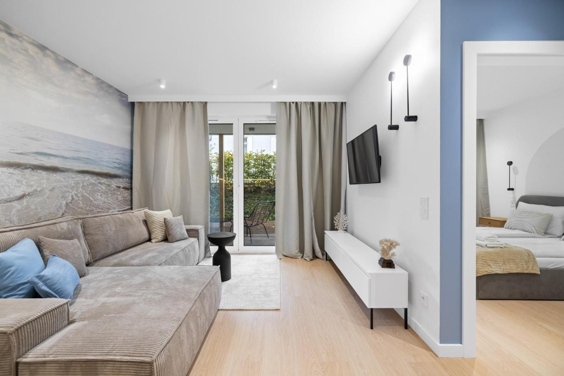 One-Bedroom Apartment with Terrace