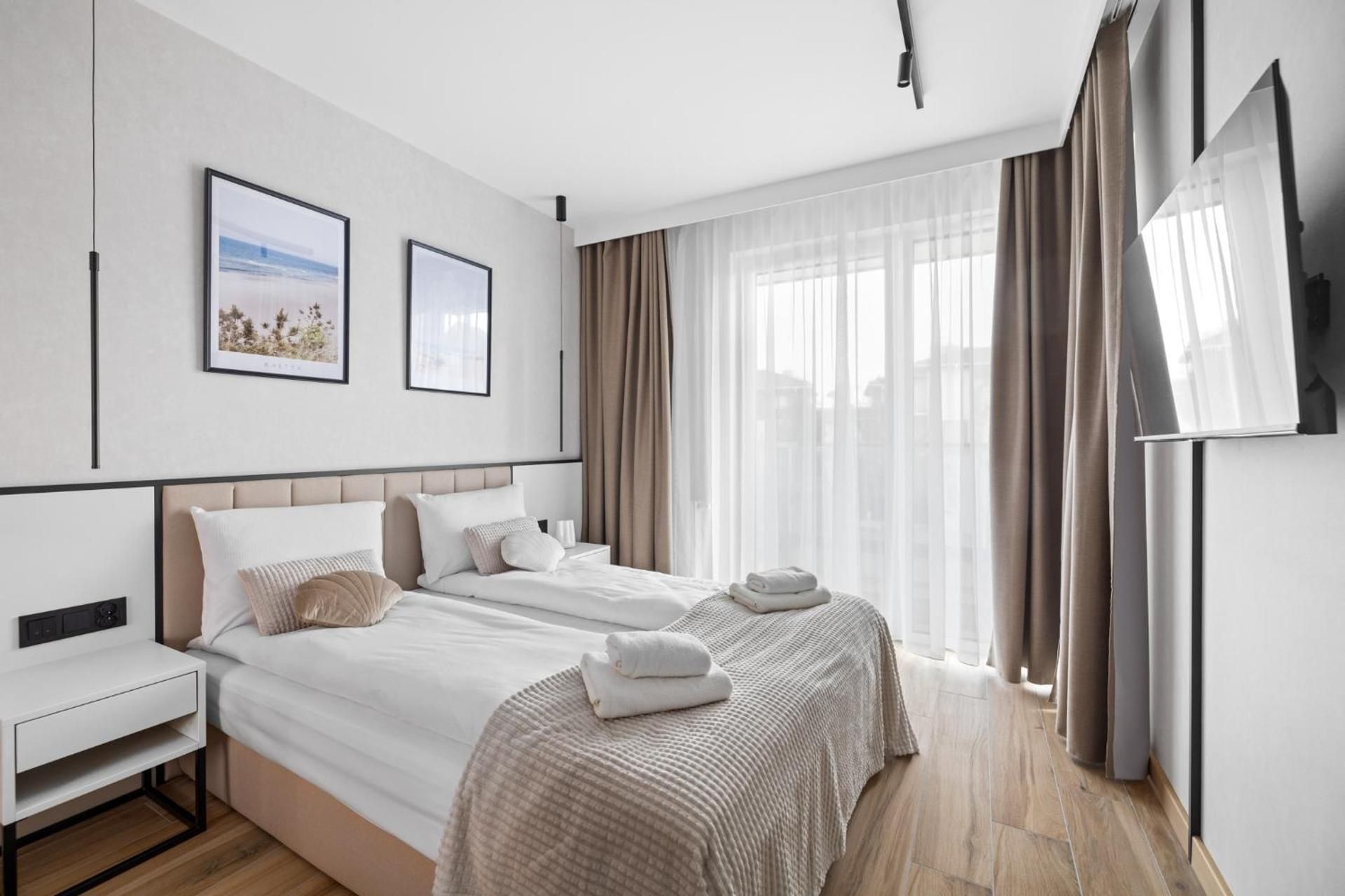 One-Bedroom Standard Apartment