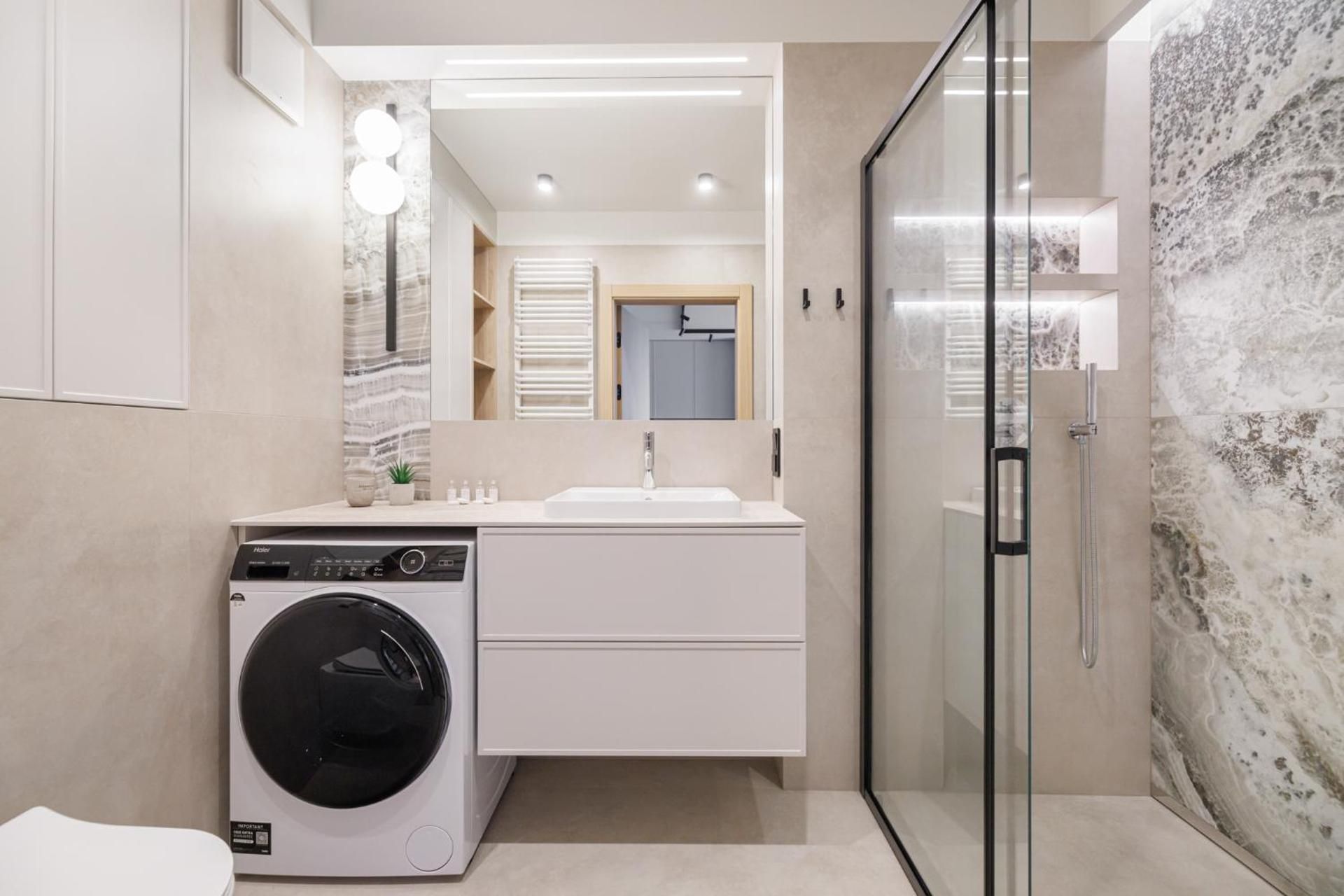 One-Bedroom Standard Apartment