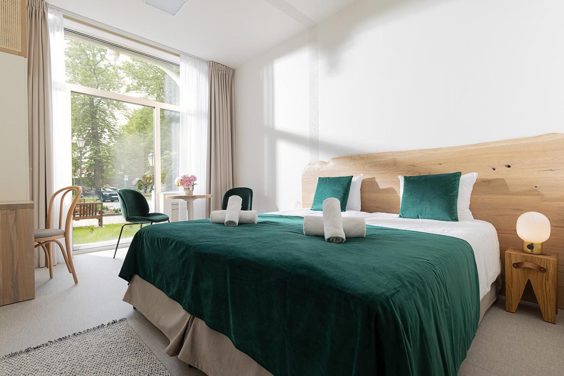 Deluxe Double or Twin Room