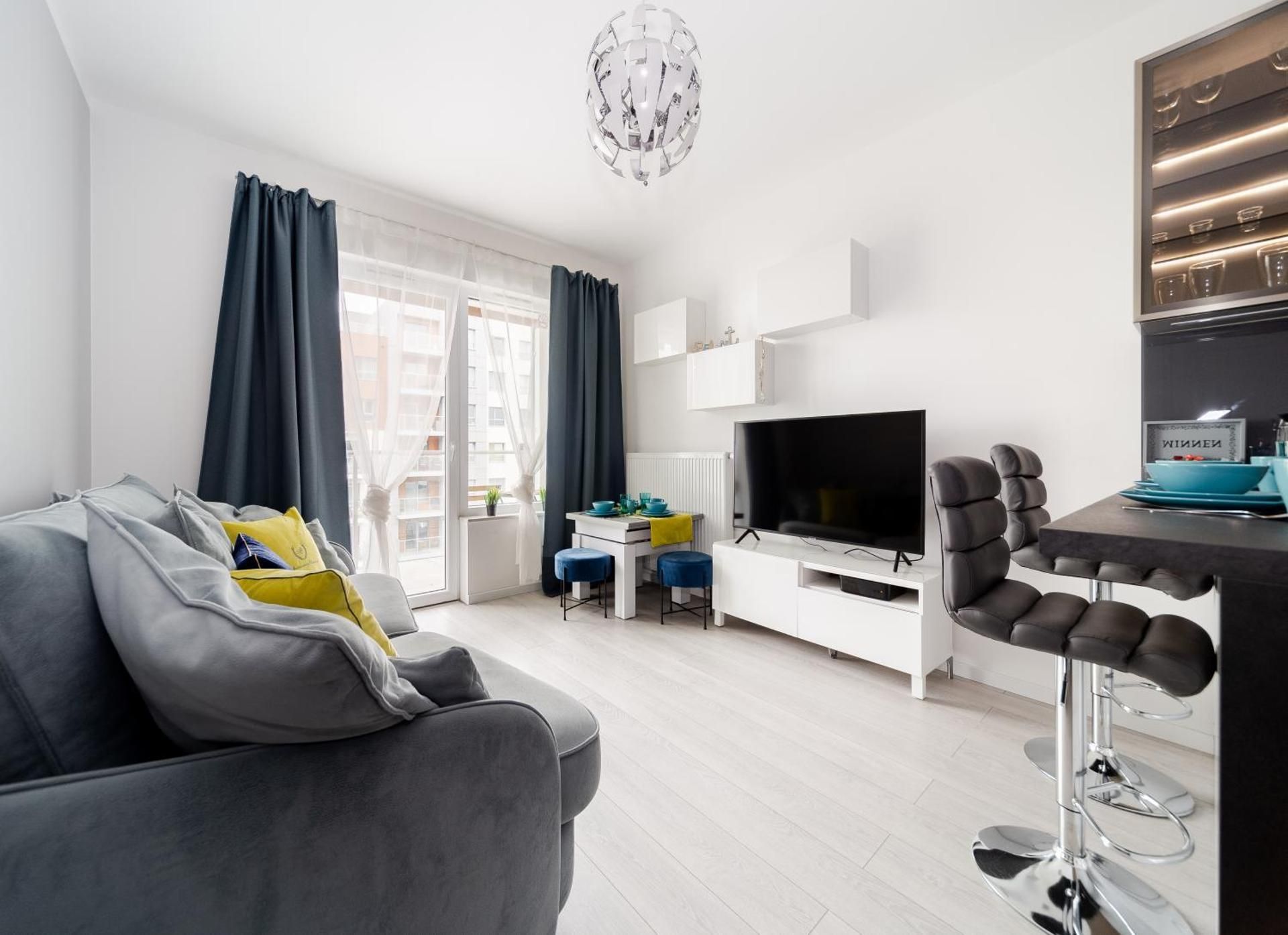 Apartamenty Gdansk EU - Baltica Towers 223 One-Bedroom Apartment with Balcony 3