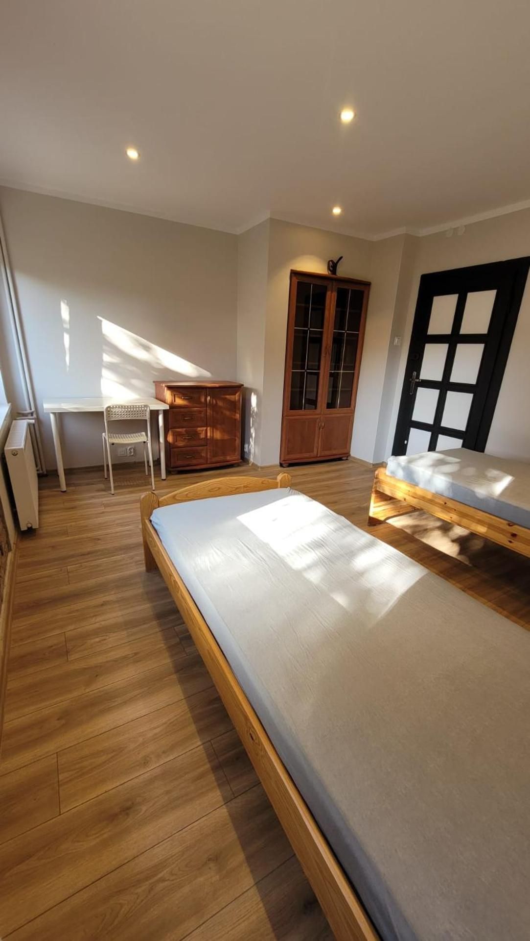 Standard Twin Room with Shared Bathroom