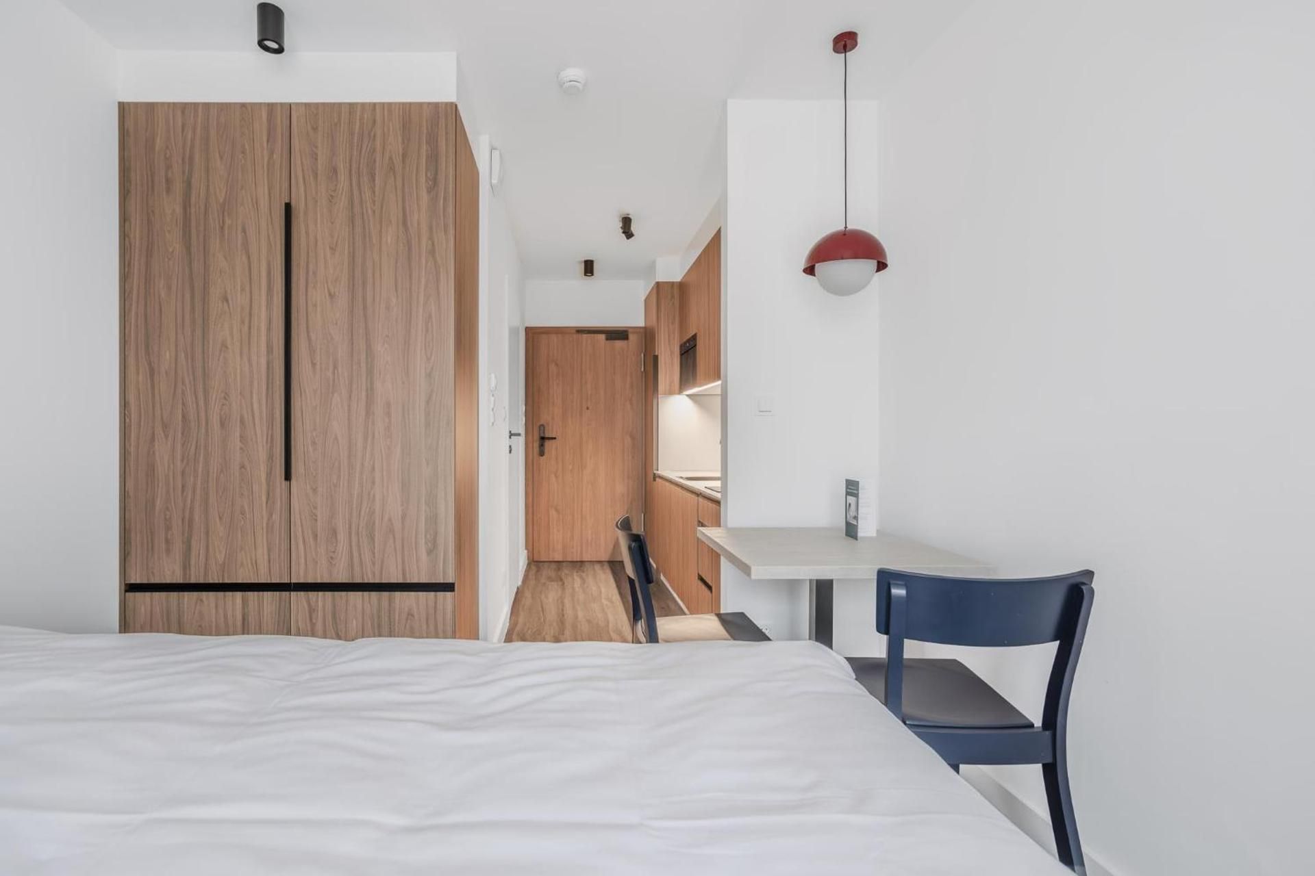 Single Room With Private Bathroom