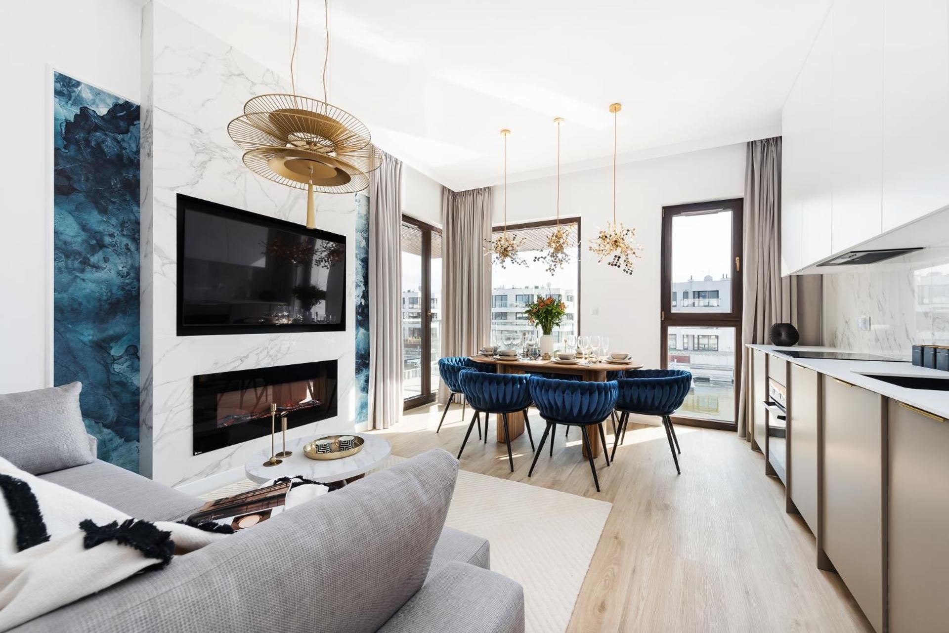 Deluxe Two-Bedroom Apartment with terrace and marina view