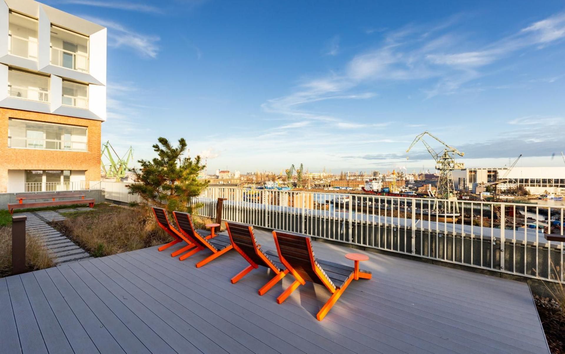 Studio with Terrace