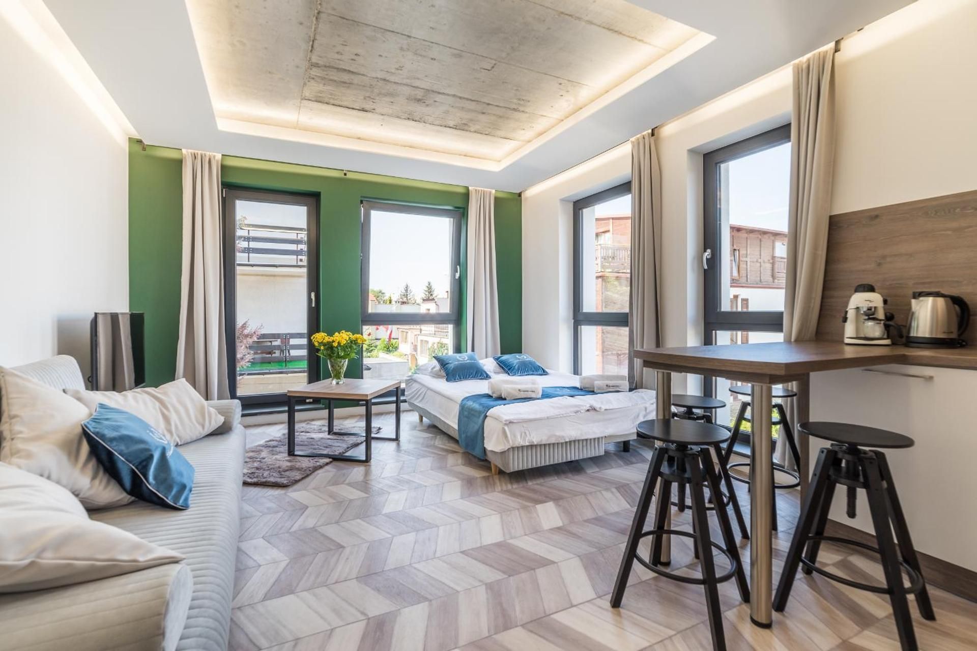 Studio Apartment