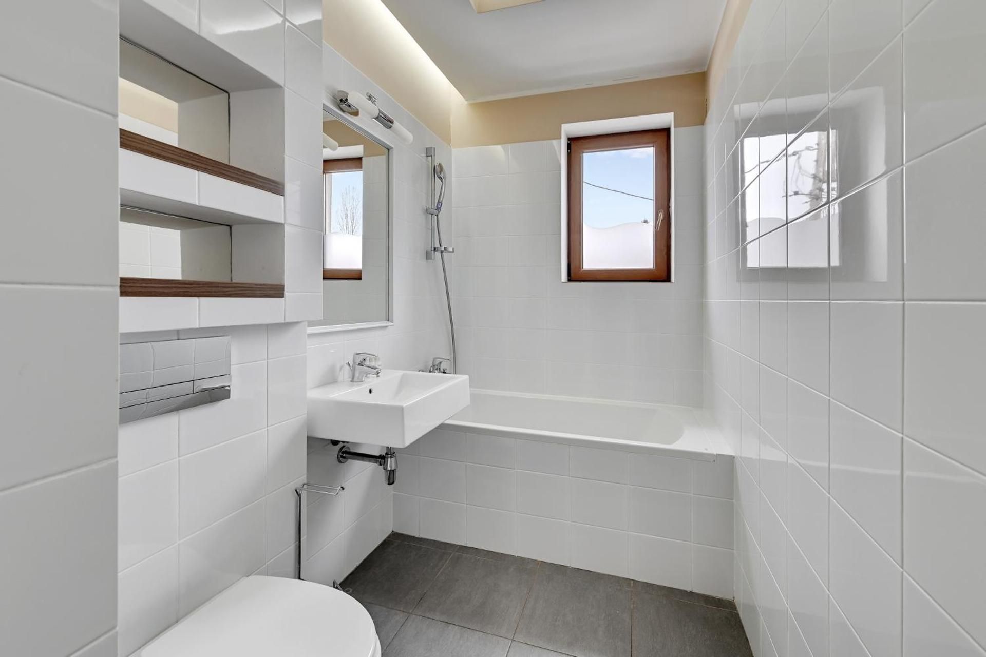 Two-Bedroom Deluxe Apartment