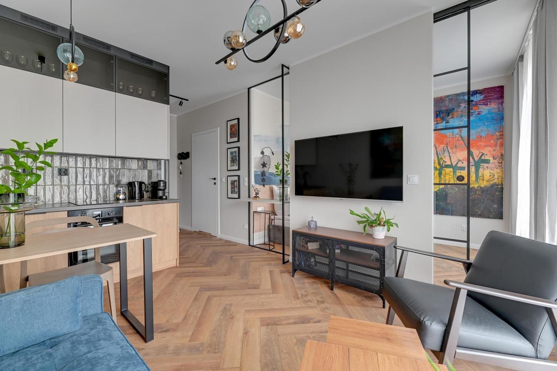 One-Bedroom Apartment with Balcony