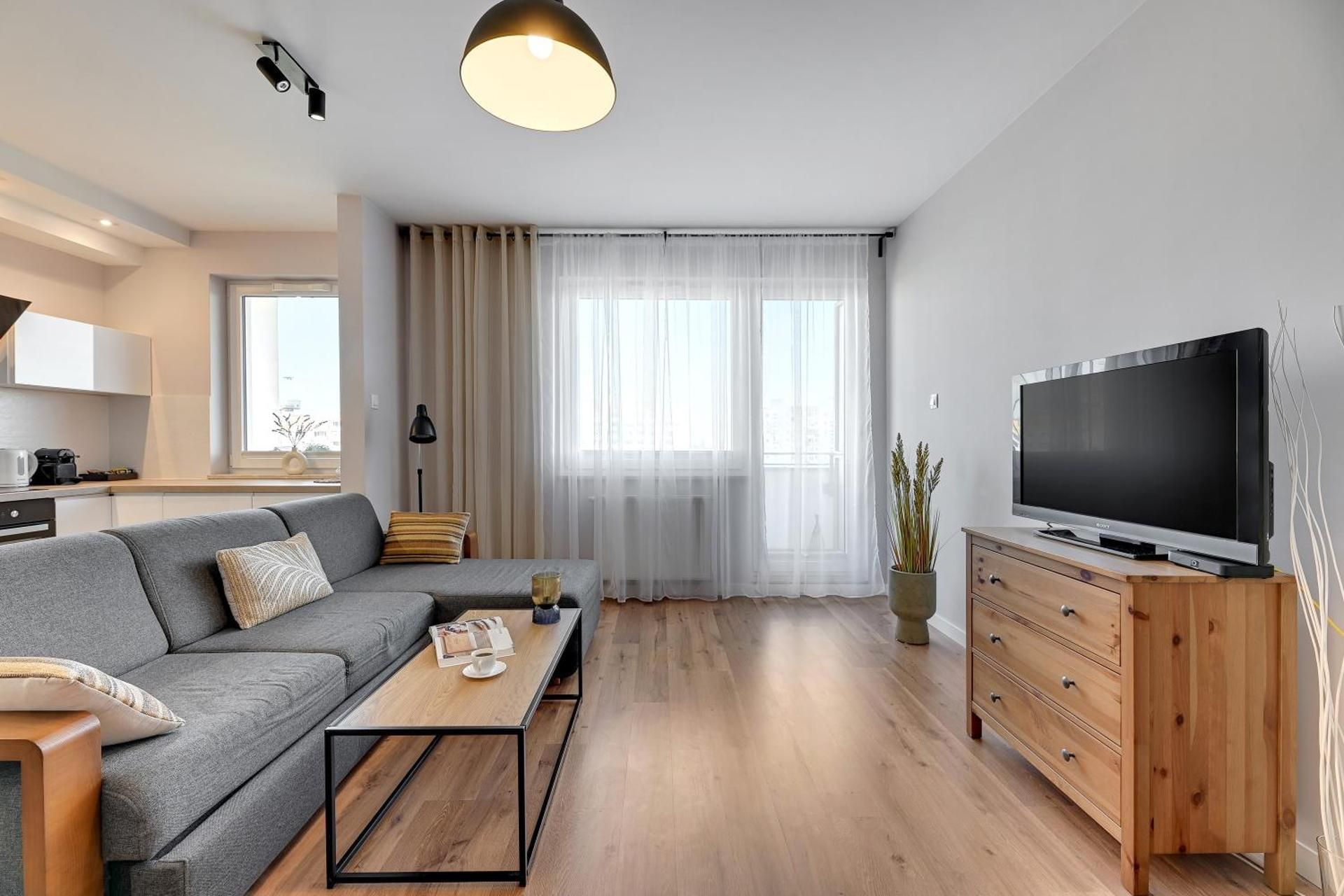 DELUXE APARTMENT