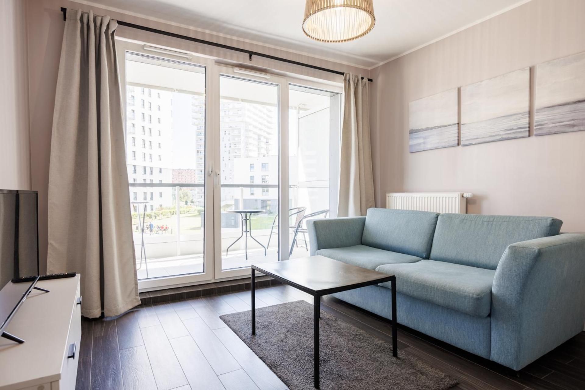 One-Bedroom Apartment