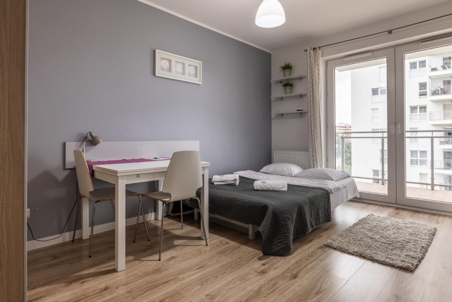 Studio Apartment