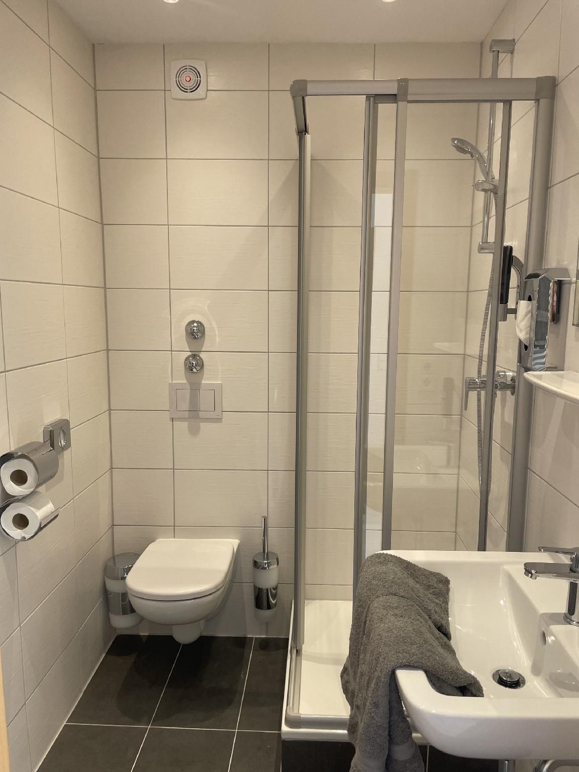 Doppelzimmer-Eigenes Badezimmer-Klassisch