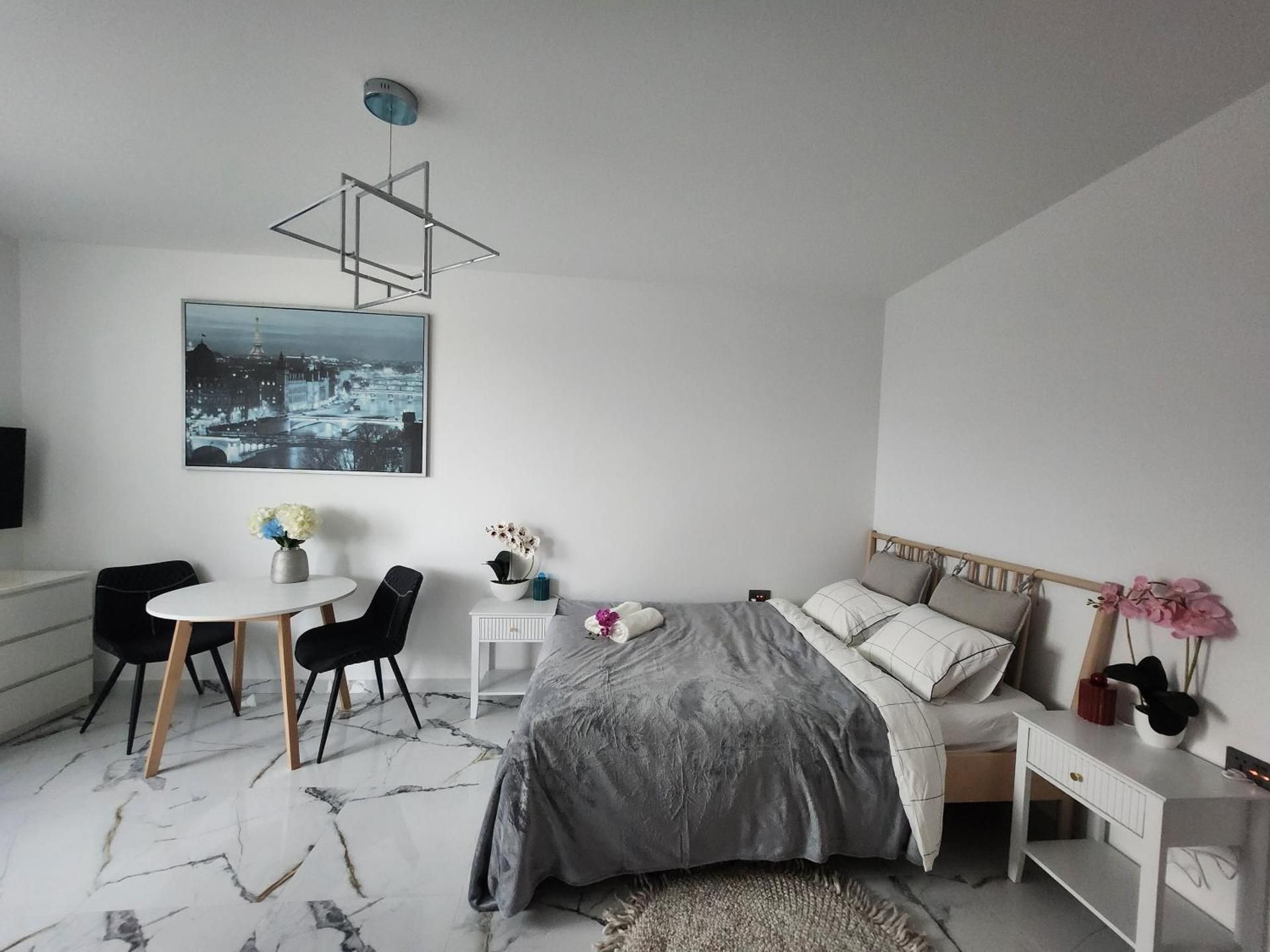 GDANSK by the Sea - PRESTIGE HOME SPA Apartments with a luxurious JACUZZI, SAUNA and an exclusive Ma Studio with Spa Bath