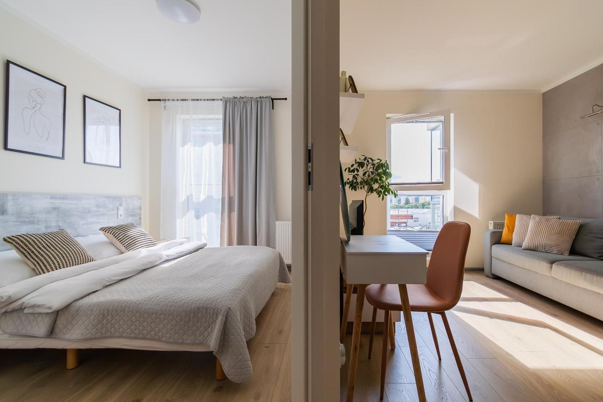 One-Bedroom Apartment