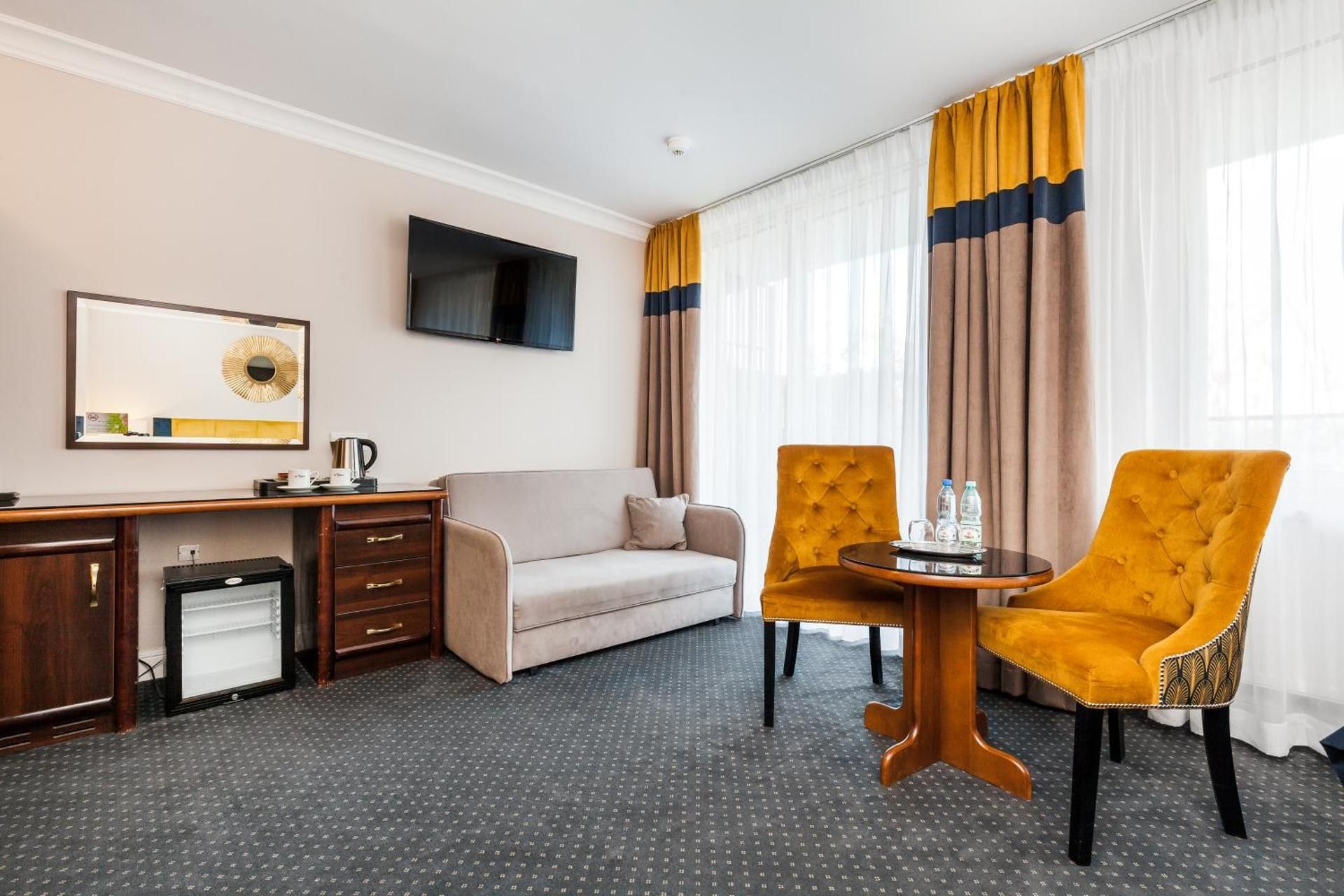 Deluxe Double or Twin Room