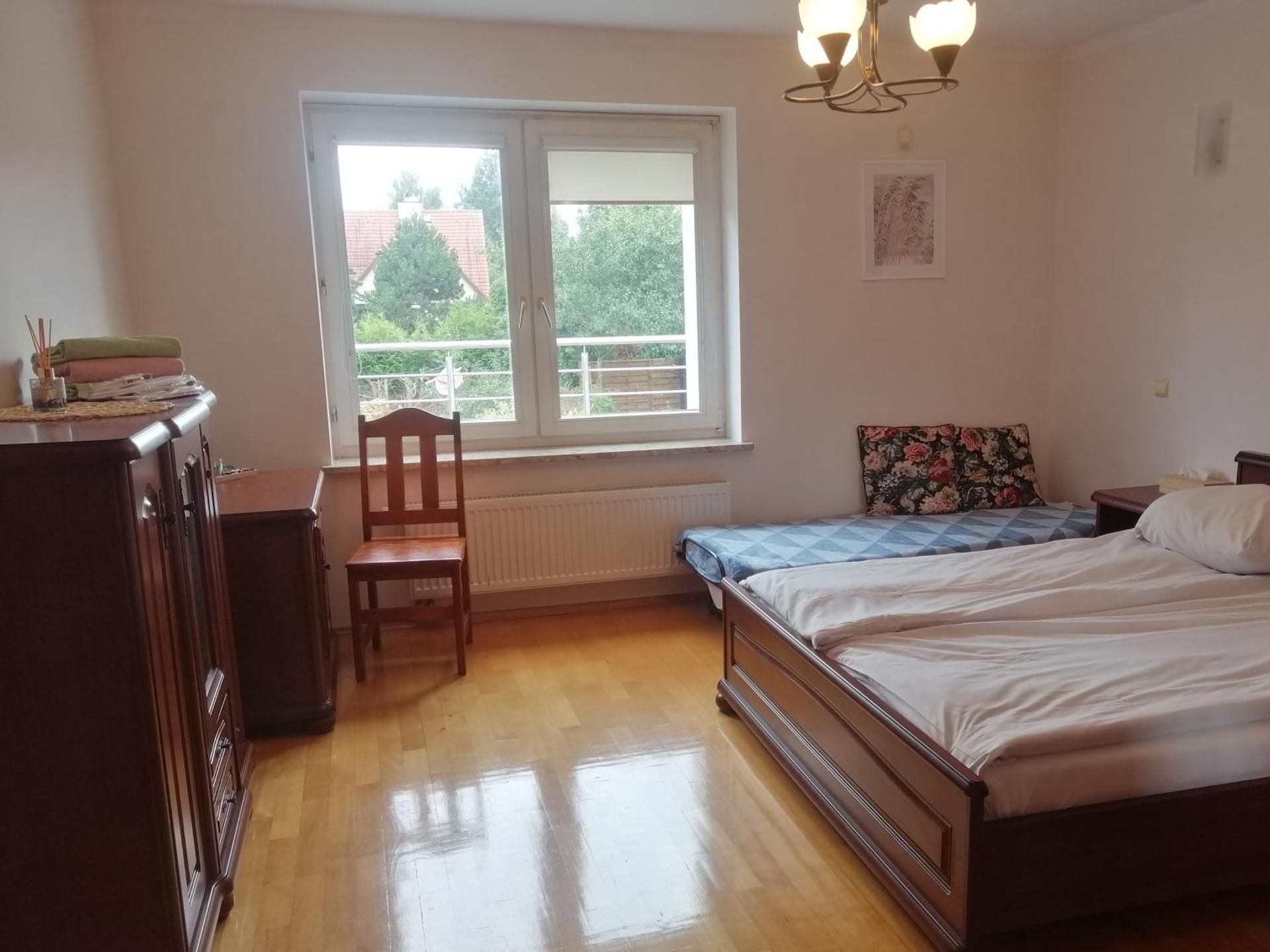 Basic Triple Room with Shared Bathroom