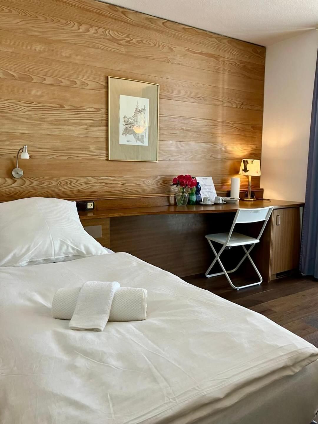 Single Room with Private Bathroom
