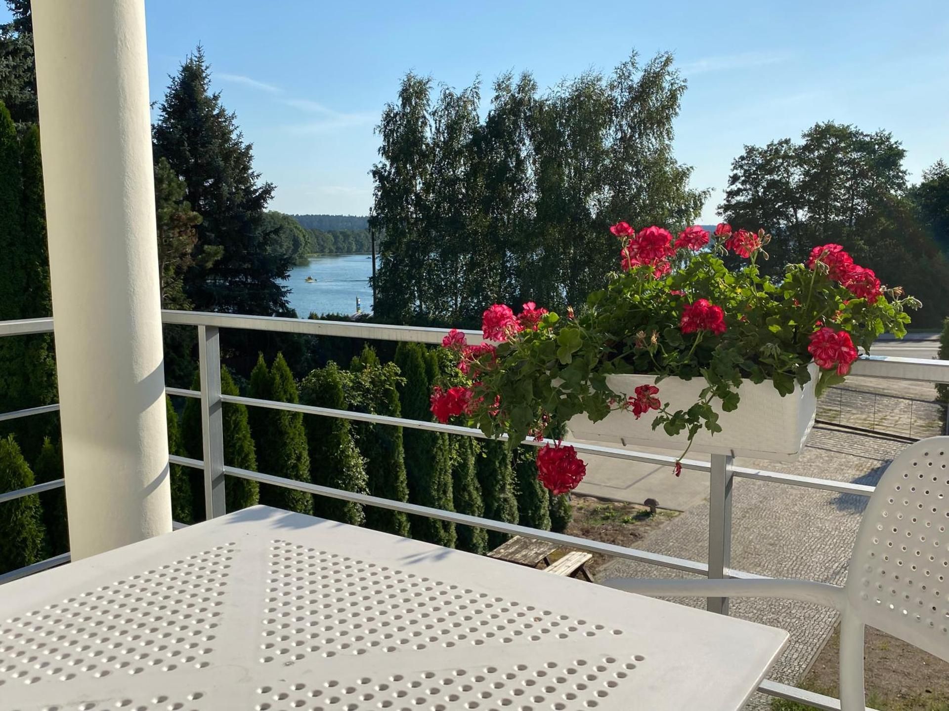 Triple Room with Lake View