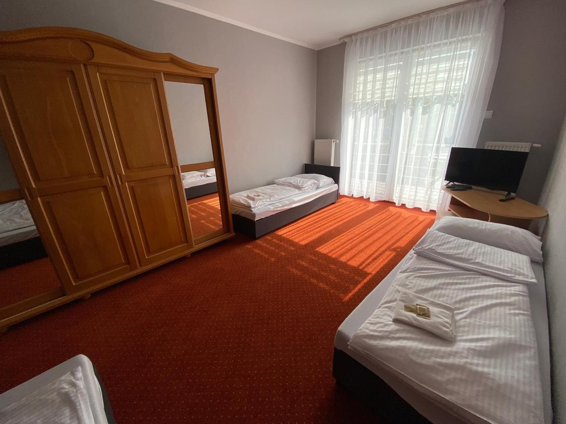 Quadruple Room with Terrace