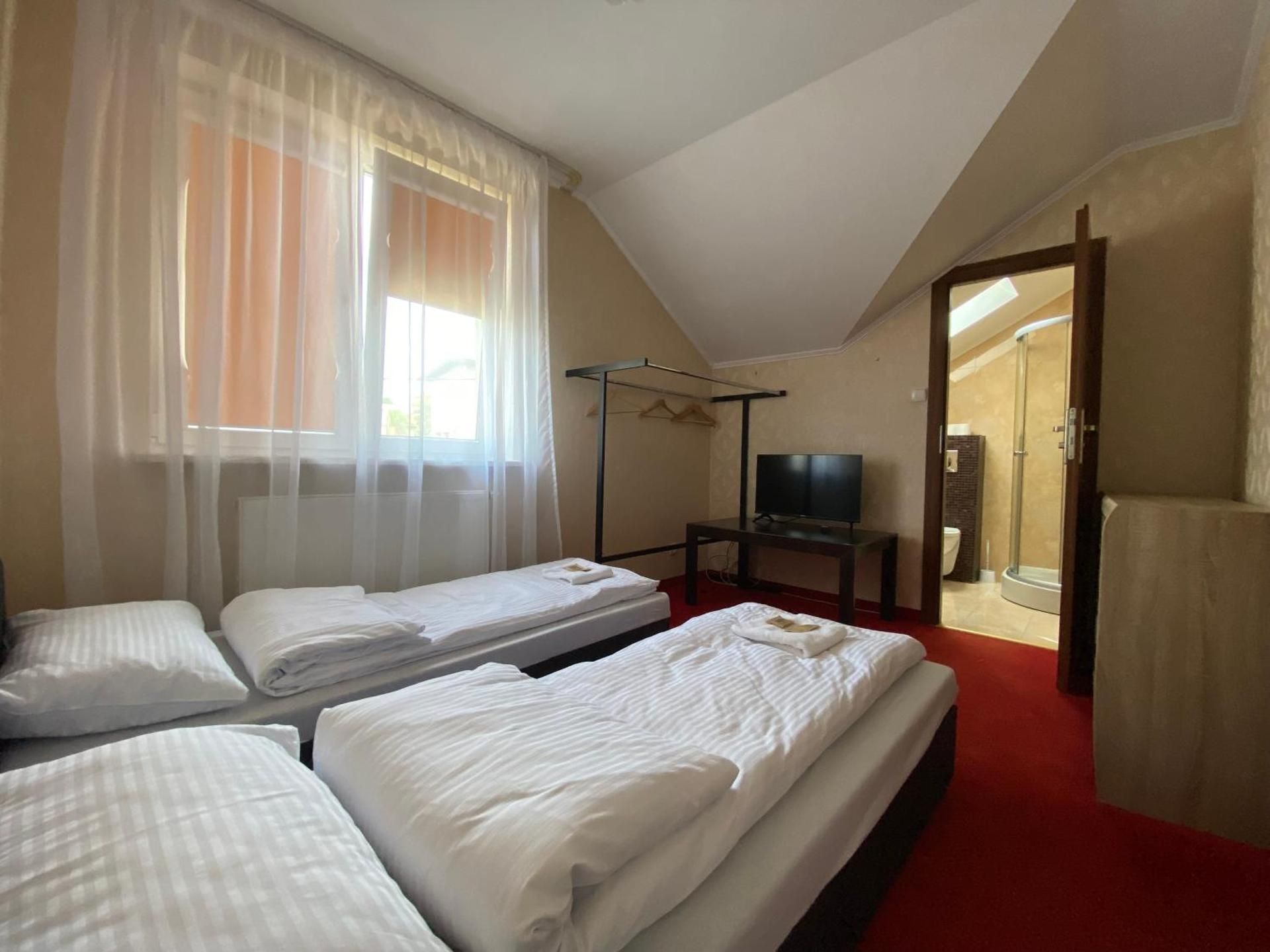 Double Room with Private Bathroom