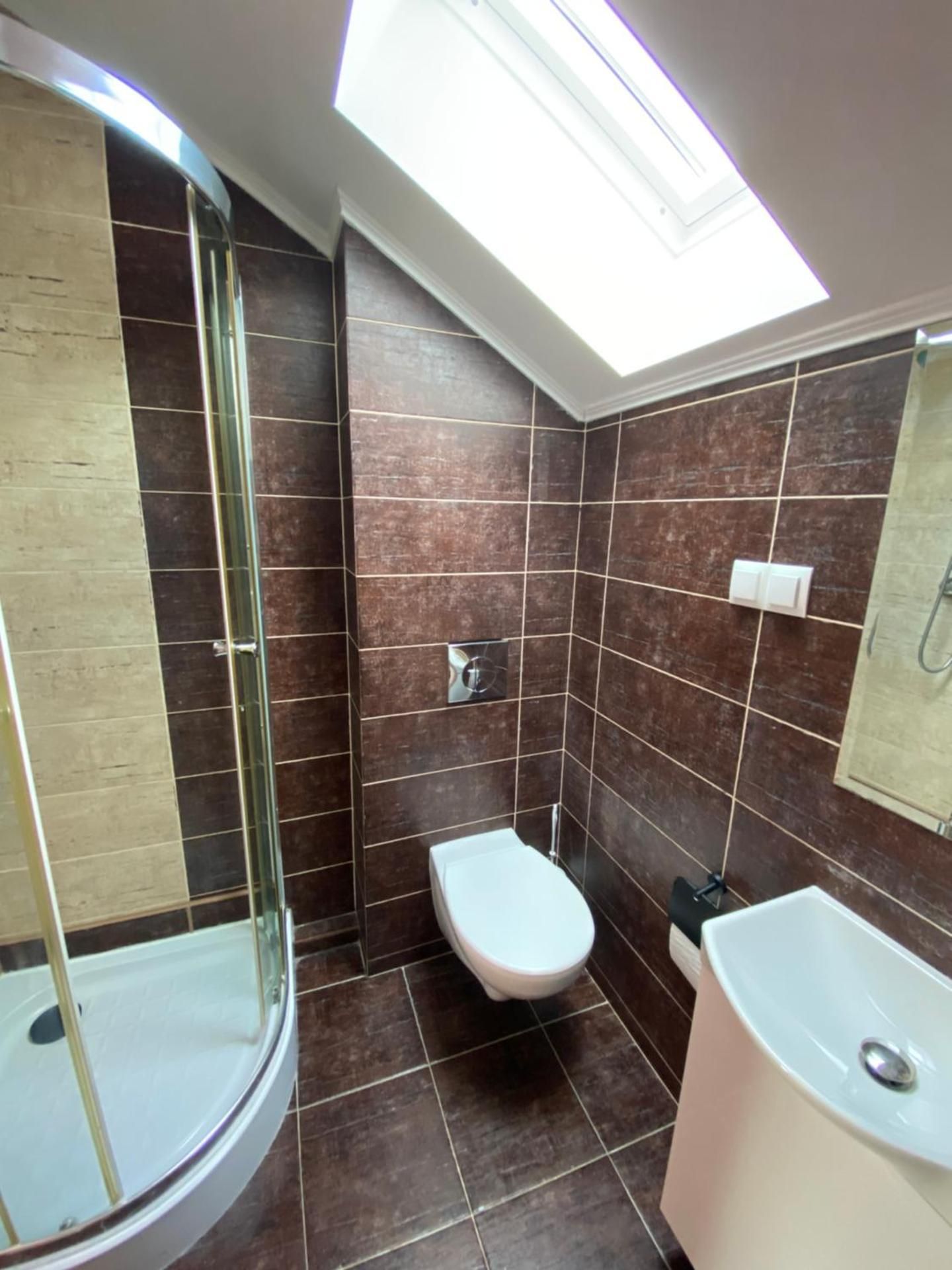 Quadruple Room with Private Bathroom