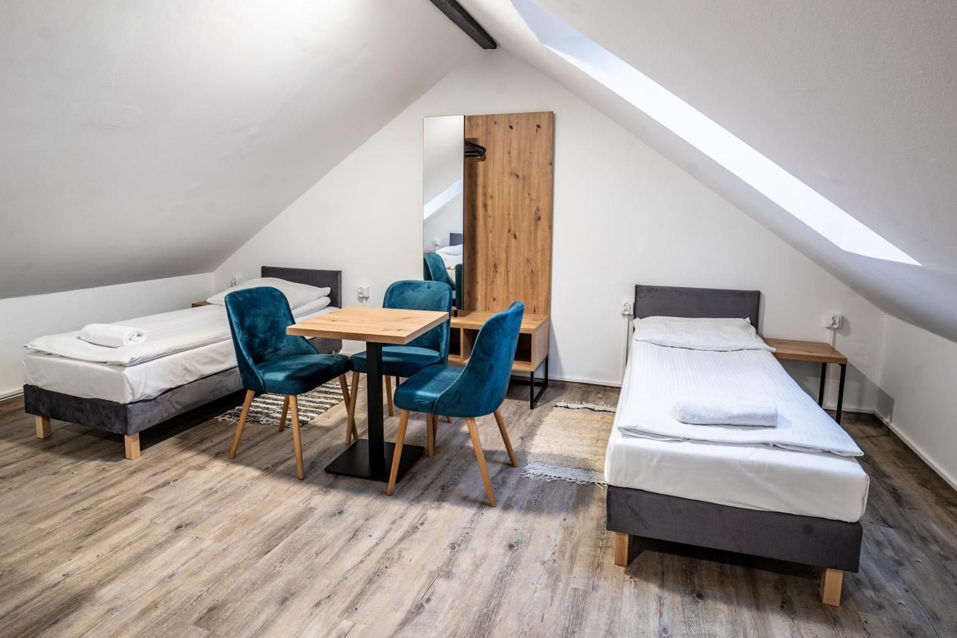 Quadruple Room with Lake View