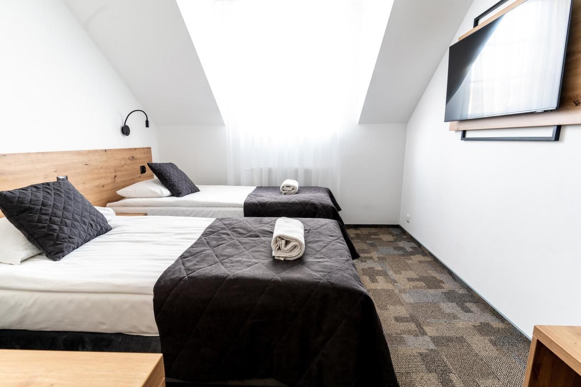 Twin Room with Lake View