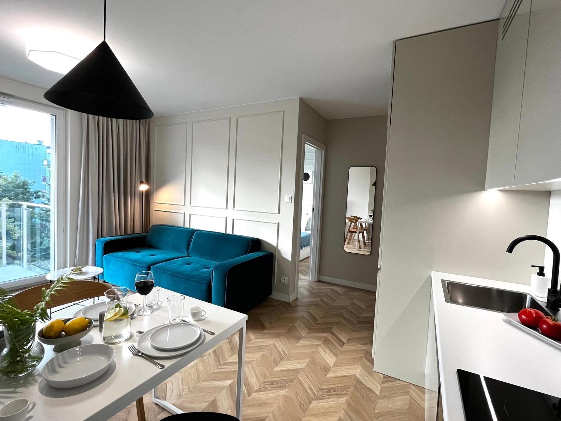 DELUXE APARTMENT