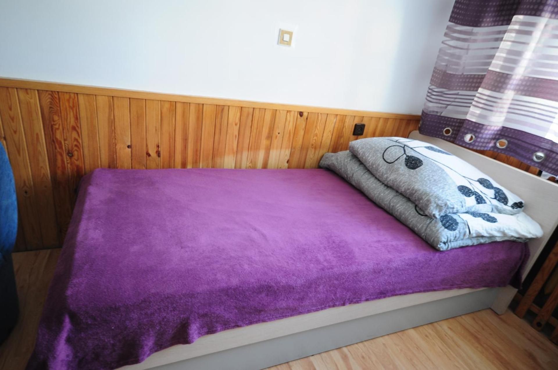 Double or Twin Room with Washbasin