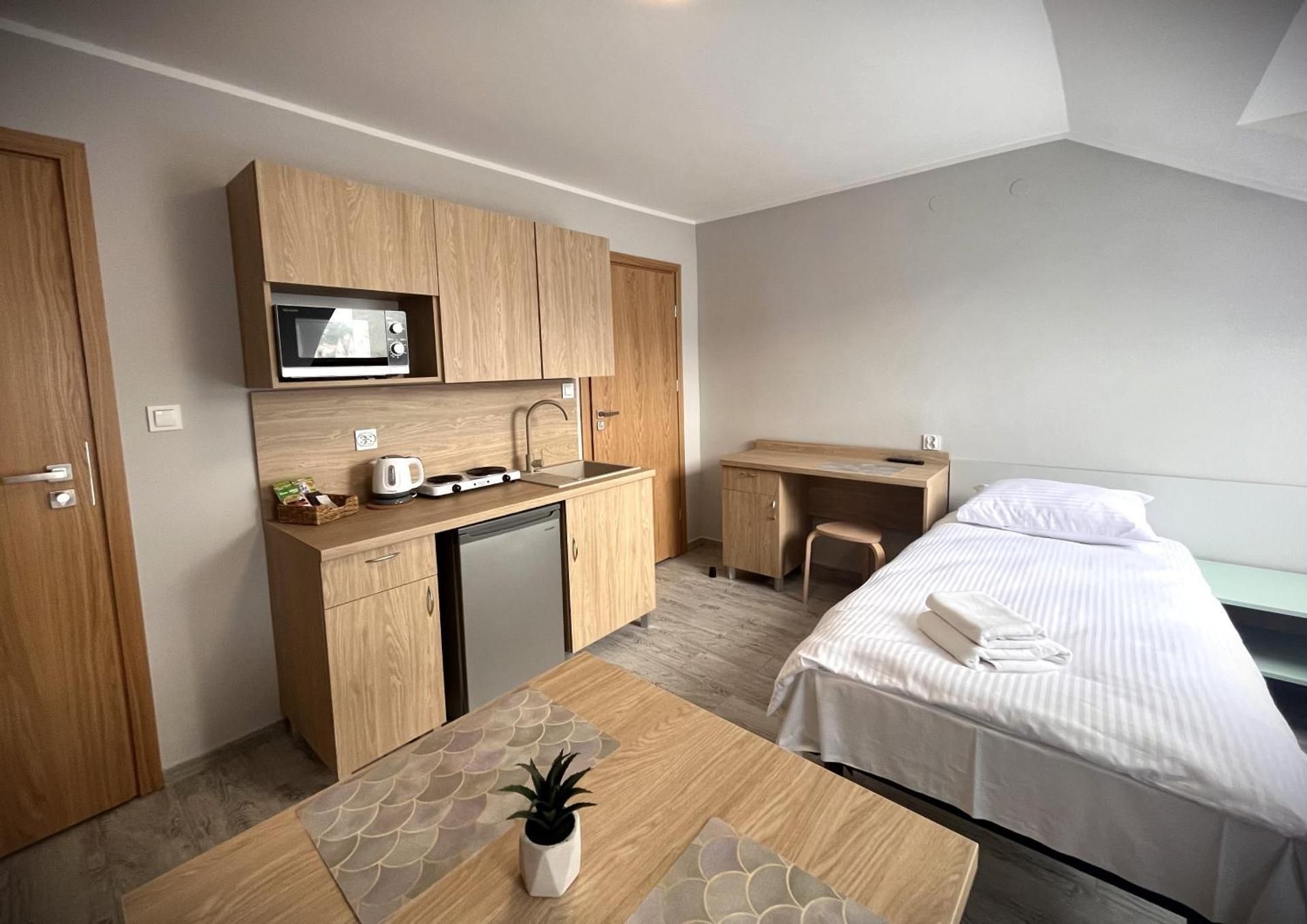 Comfort Triple Room