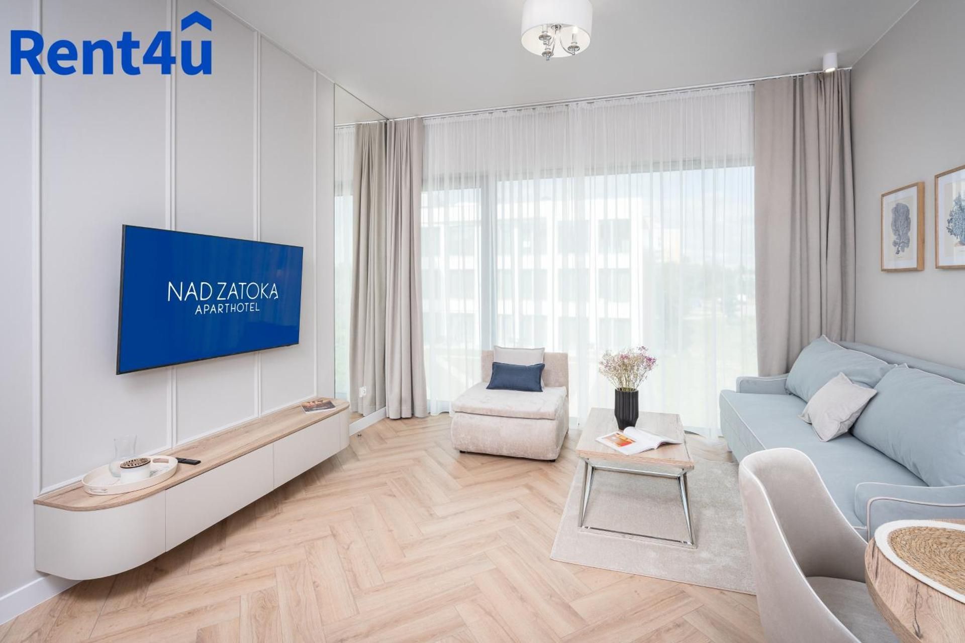 One-Bedroom Premier Apartment