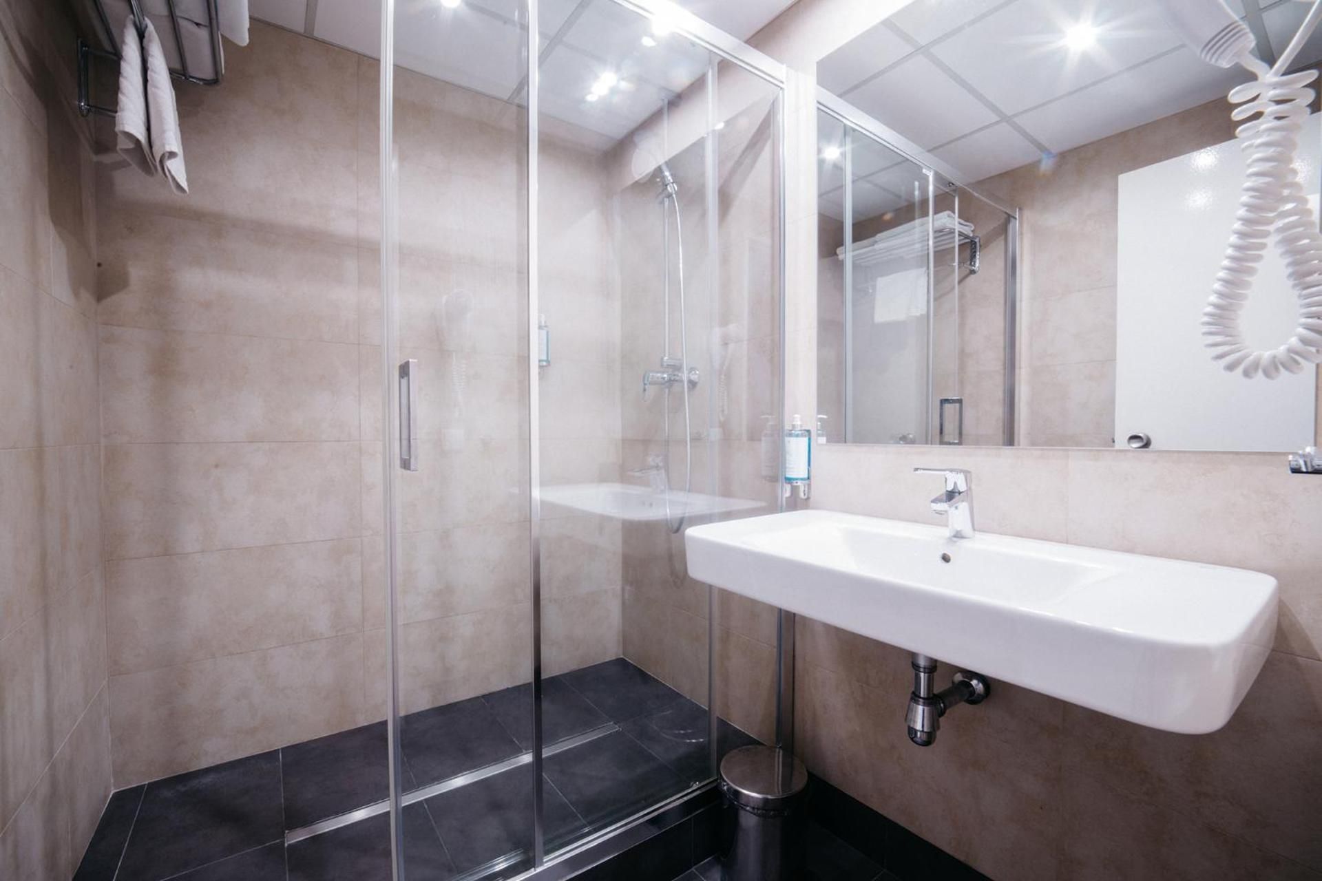 Superior Double Room with Lake View