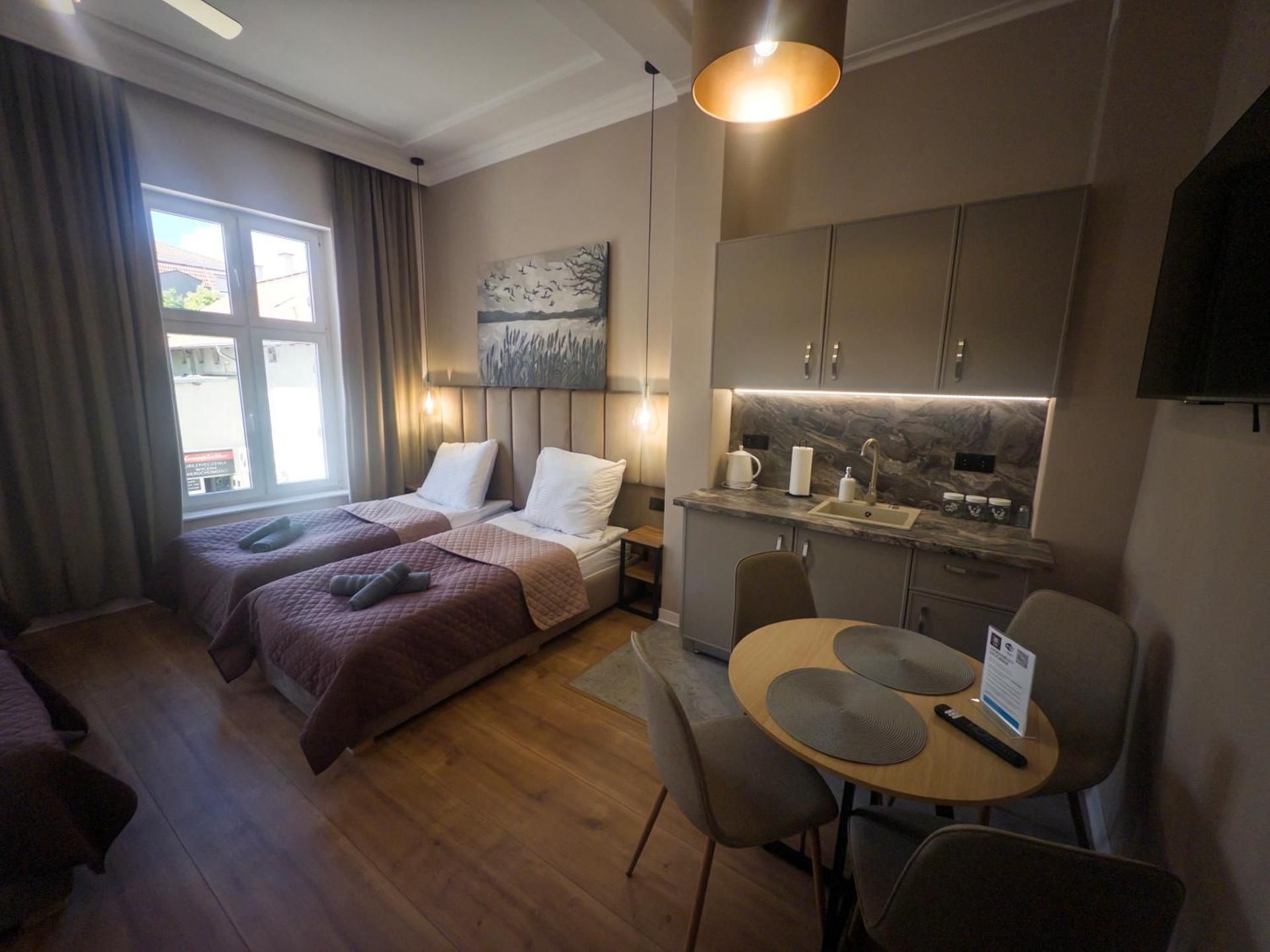 Studio Apartment
