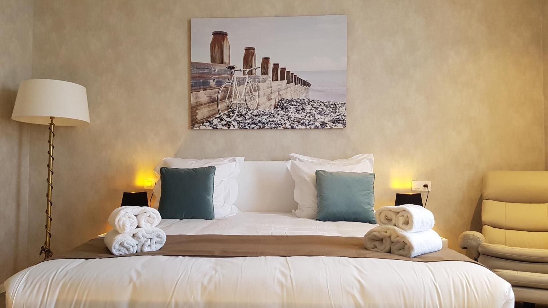 Large Double Room