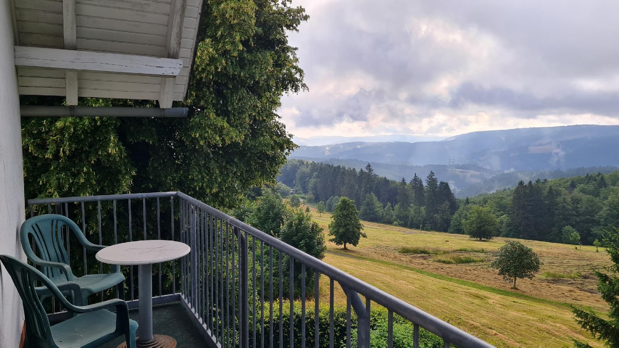 Pension Breitenborn Balkon-Doppelzimmer-Klassisch-Eigenes Badezimmer 2