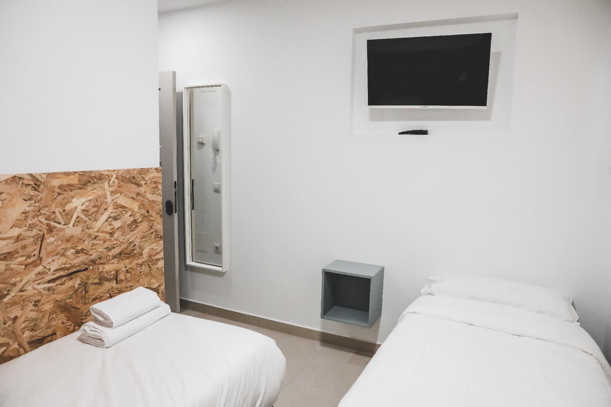 Casa San Juan - Habitaciones privadas Logrono Classic Double or Twin 2