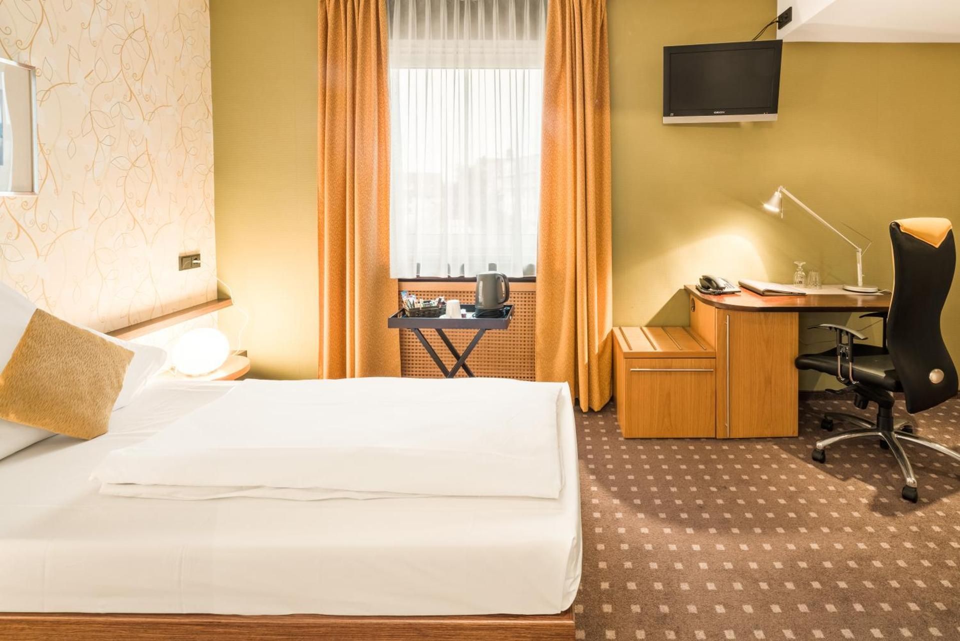 Superior Single Room