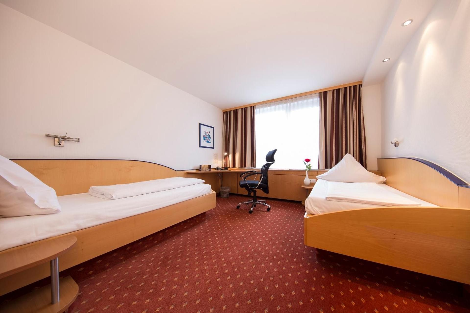 Economy Twin Room