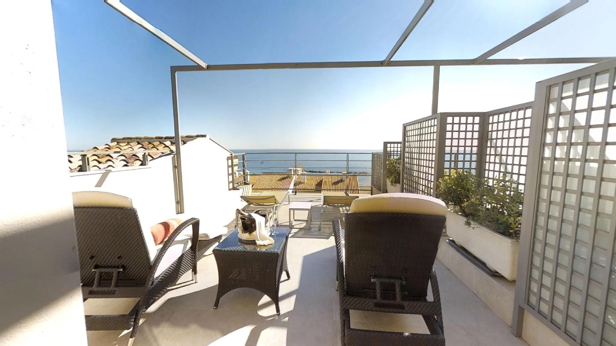 Vincci Selección Aleysa Suite Quadruple 2