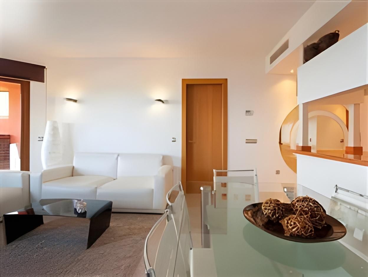 2 Bedroom Apartment (4 Adults)